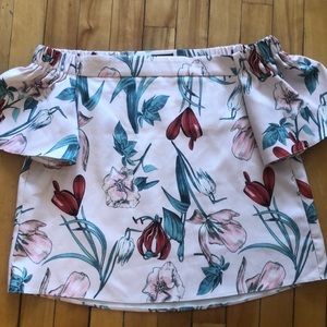 Women’s open shoulder top